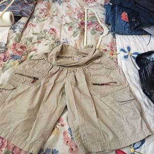 Maternity shorts